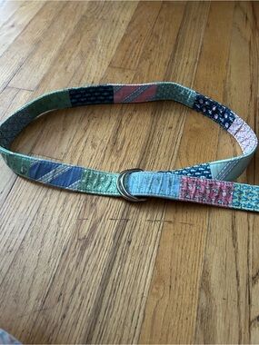 Women’s Size L Vineyard Vines Pastel Blue Teal Pink Patterned Fabric Belt